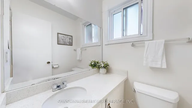 Additional image 18 of 115 Ambercroft Blvd