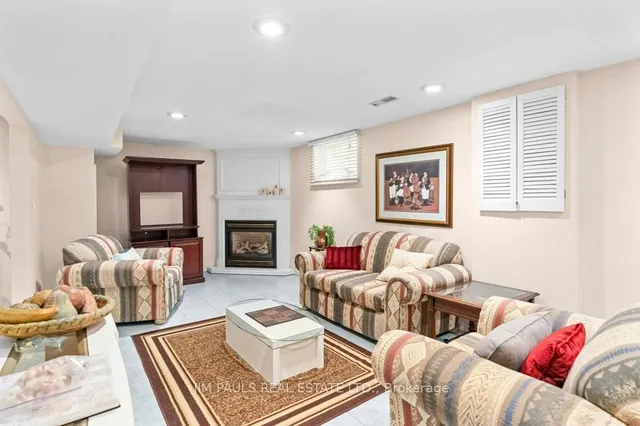 Additional image 32 of 64 Abbot Dr