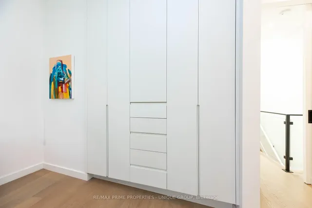 Additional image 26 of 137 Marlborough Pl