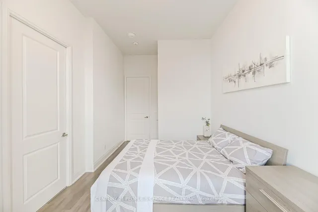 Additional image 21 of 20 Meadowglen Pl Unit 2901