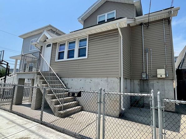 47 Gotham Ave, Brooklyn, NY