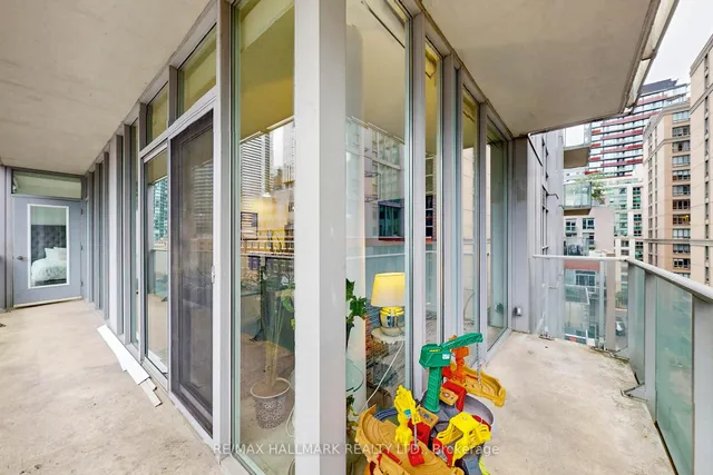 Additional image 28 of 21 Nelson St Unit 818