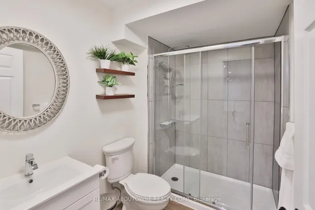 Additional image 38 of 4220 Spruce Ave