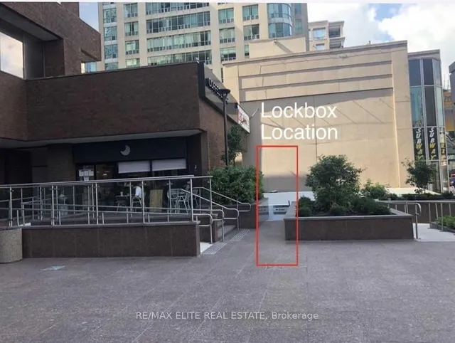 Additional image 17 of 914 Yonge St Unit 1212