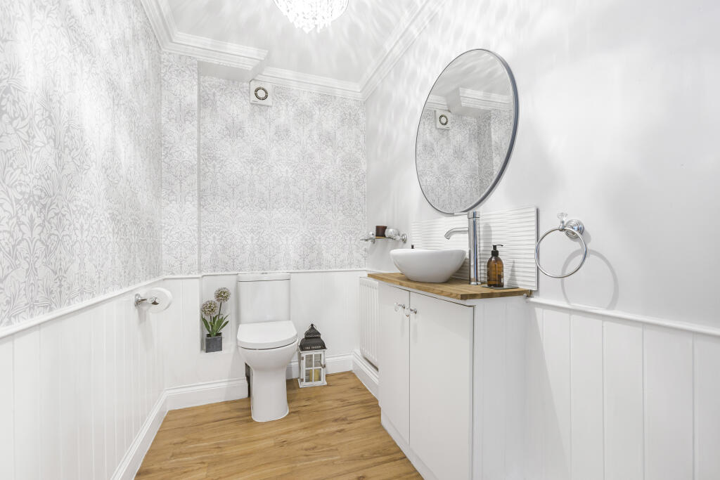 Additional image 18 of The Drive, Welwyn, Welwyn, AL6