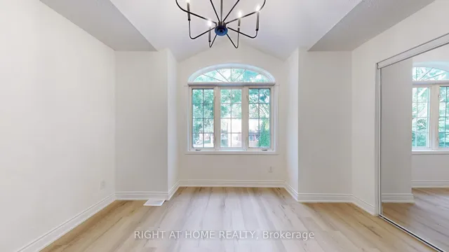 Additional image 26 of 1335 guelph line Rd Unit 10