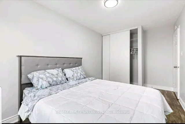 Additional image 15 of 30 Adam St