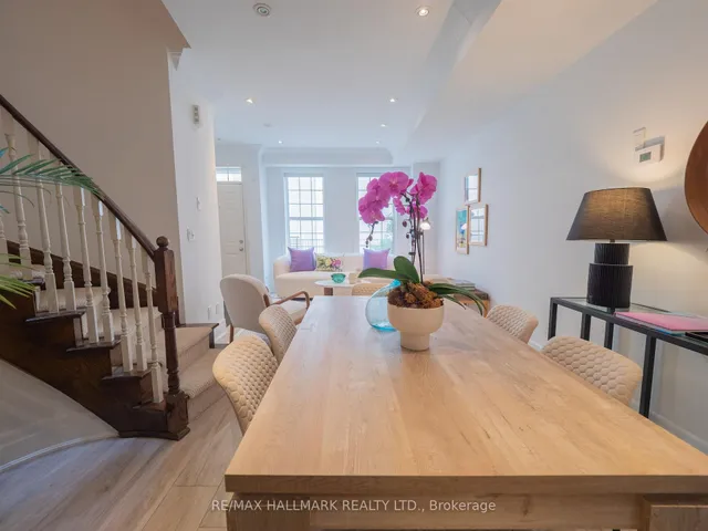 Additional image 8 of 1968 Bloor St Unit 11