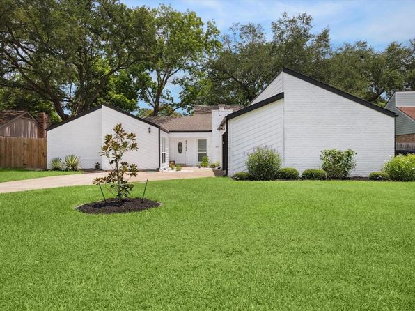 8218 Waynemer Way, Houston, TX 77040