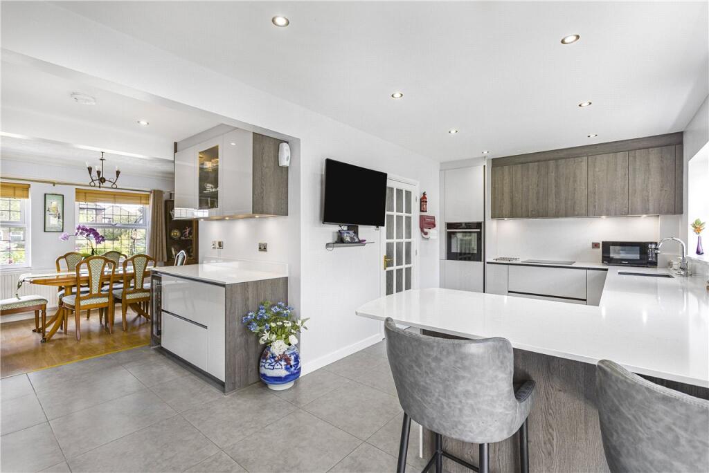 Additional image 6 of Alconbury, Welwyn Garden City, Hertfordshire, AL7