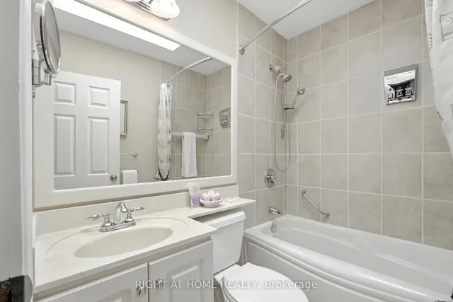 Additional image 24 of 509 Rothesay Pl