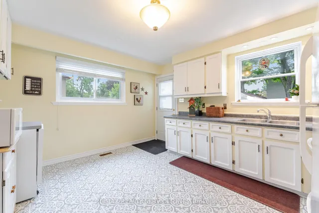 Additional image 5 of 5 Danesbury Cres