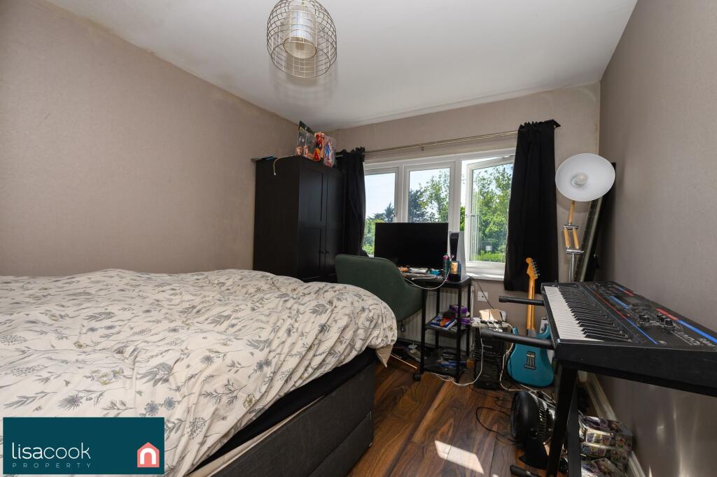 Additional image 18 of Radlett Road, Frogmore, AL2