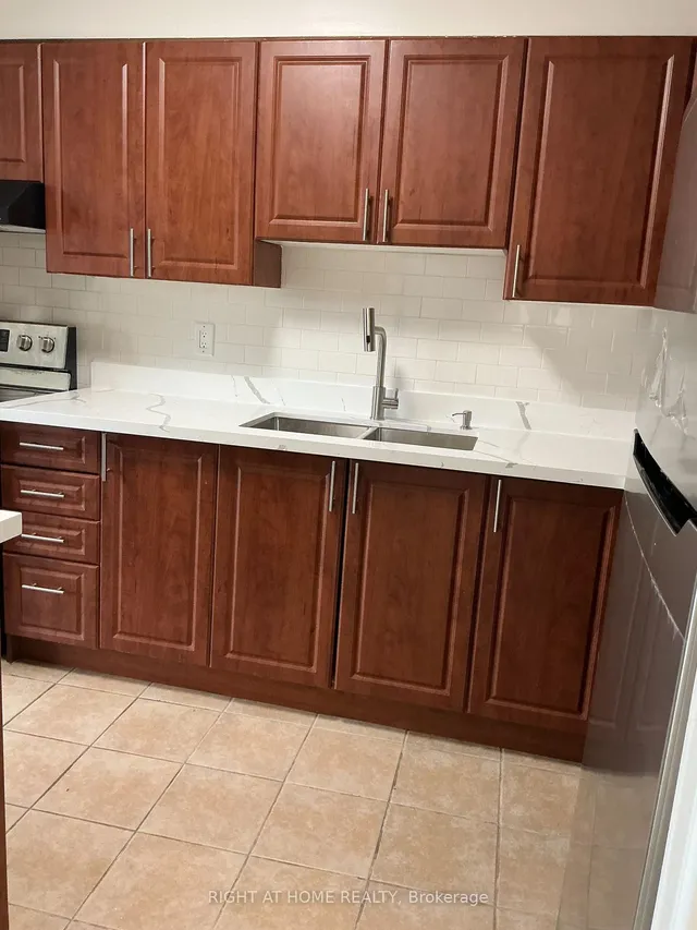 Additional image 14 of 5 Massey Sq Unit 717