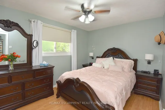 Additional image 19 of 73 Reno Ave