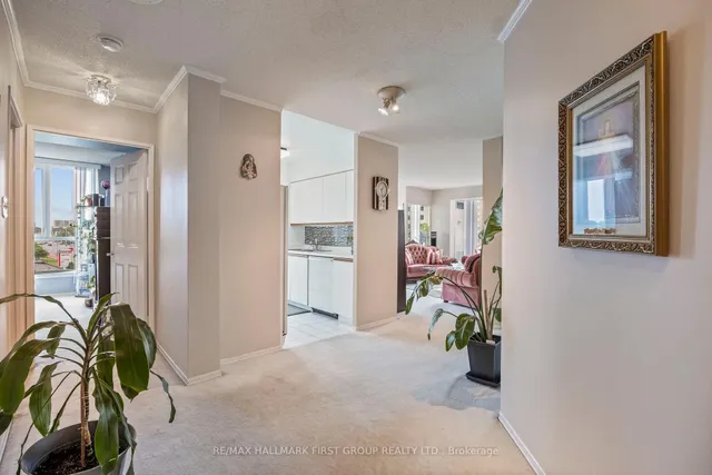 Additional image 9 of 3231 Eglinton Ave Unit 506