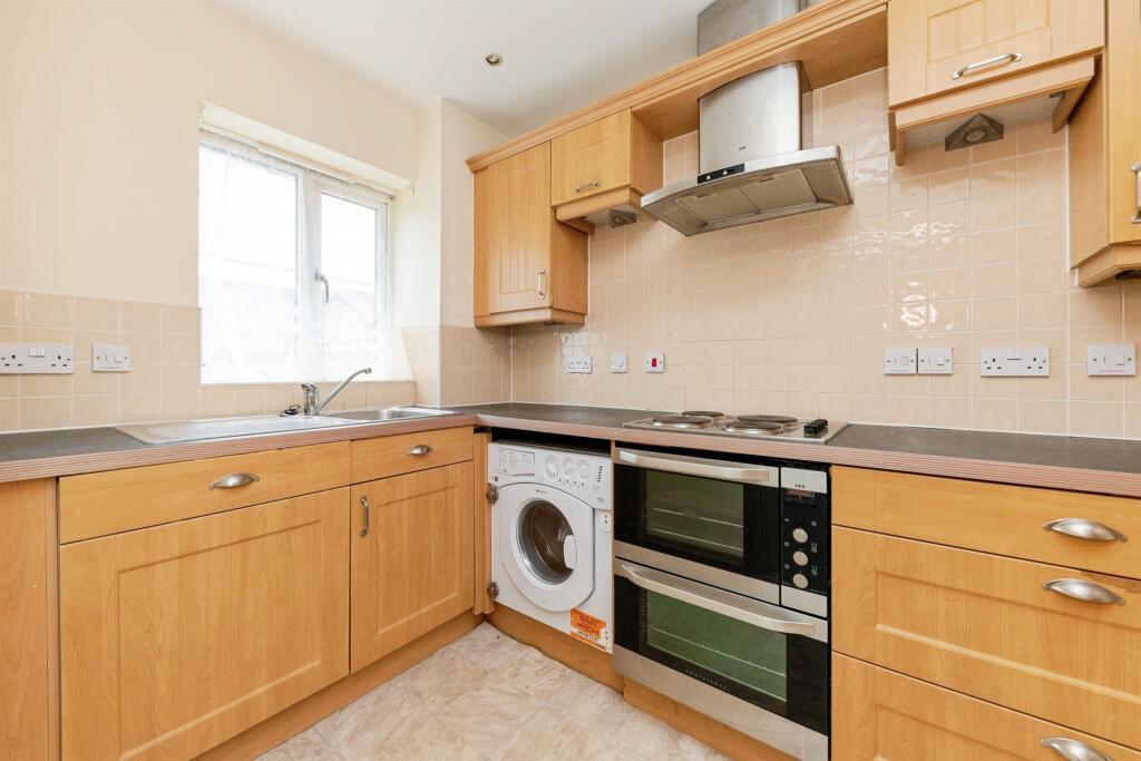 Additional image 2 of Sir John Newsom Way, Welwyn Garden City