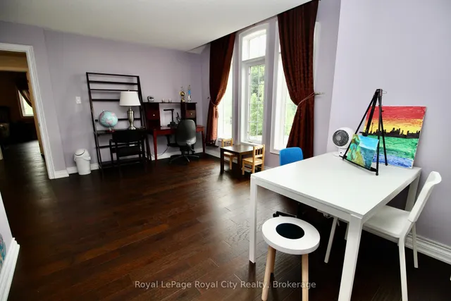 Additional image 31 of 39 Dalmeny Dr