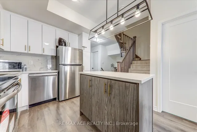 Additional image 12 of 2789 Eglinton Ave Unit 431