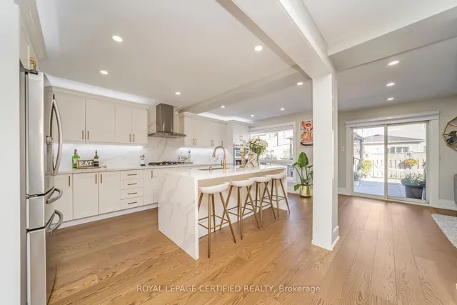 Additional image 15 of 53 Vintage Gate