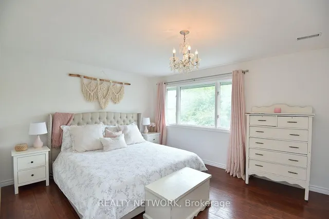 房产图片 34 - 21 Woodside Dr