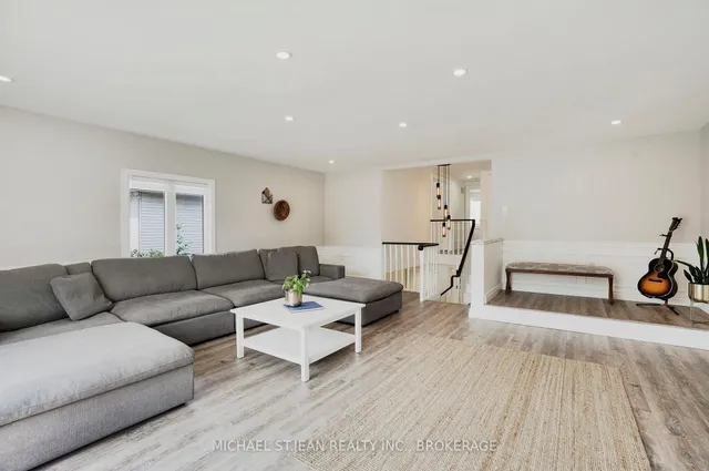 Additional image 26 of 14 Pompano Crt