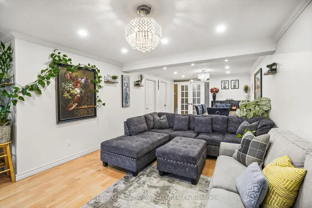 房产图片 32 - 167 SHOREHAM Dr