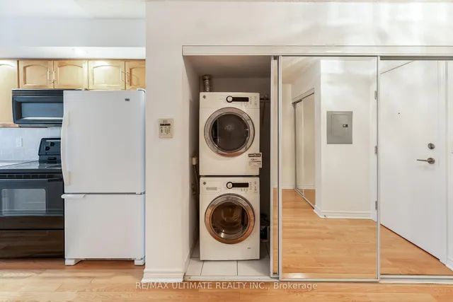 Additional image 15 of 270 Wellington St Unit 222