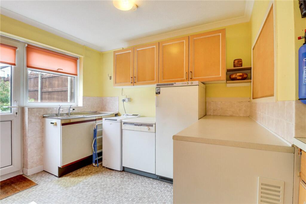 Additional image 9 of Waveney Road, Harpenden, AL5