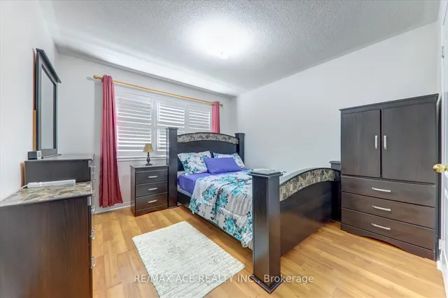 Additional image 24 of 7 Glacier Cres