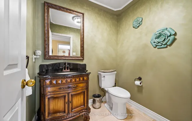 Additional image 22 of 36 Shadywood Rd