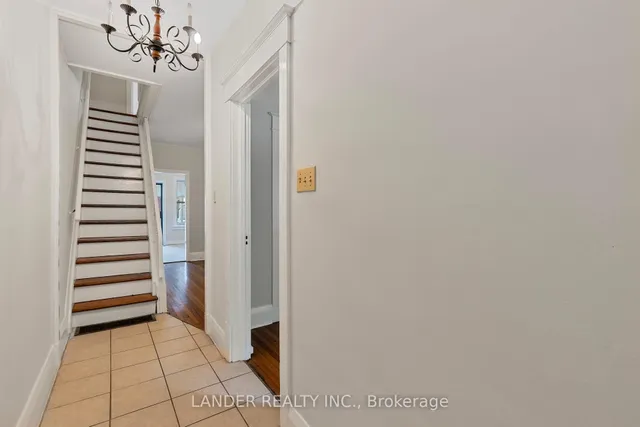 Additional image 3 of 98 Chatham Ave