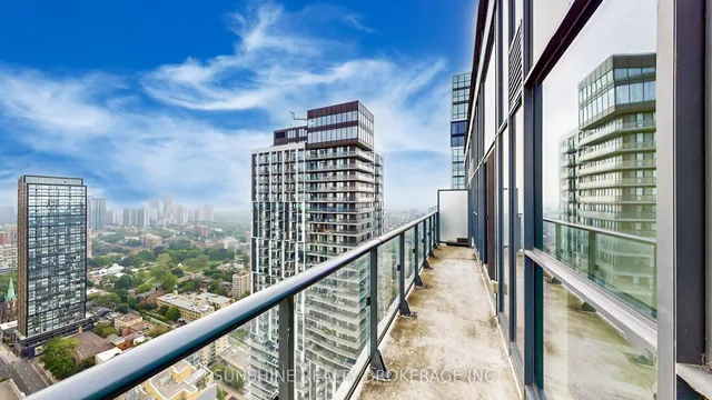 Additional image 36 of 159 Dundas St Unit 4307