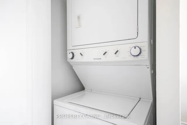 Additional image 24 of 398 Eglinton Ave Unit PH6