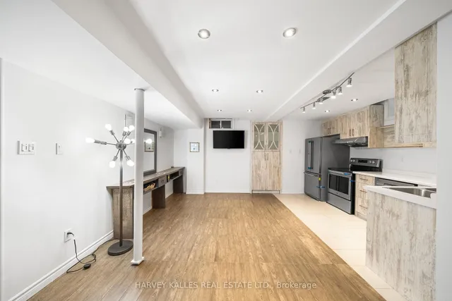 Additional image 34 of 36 Boundbrook Dr