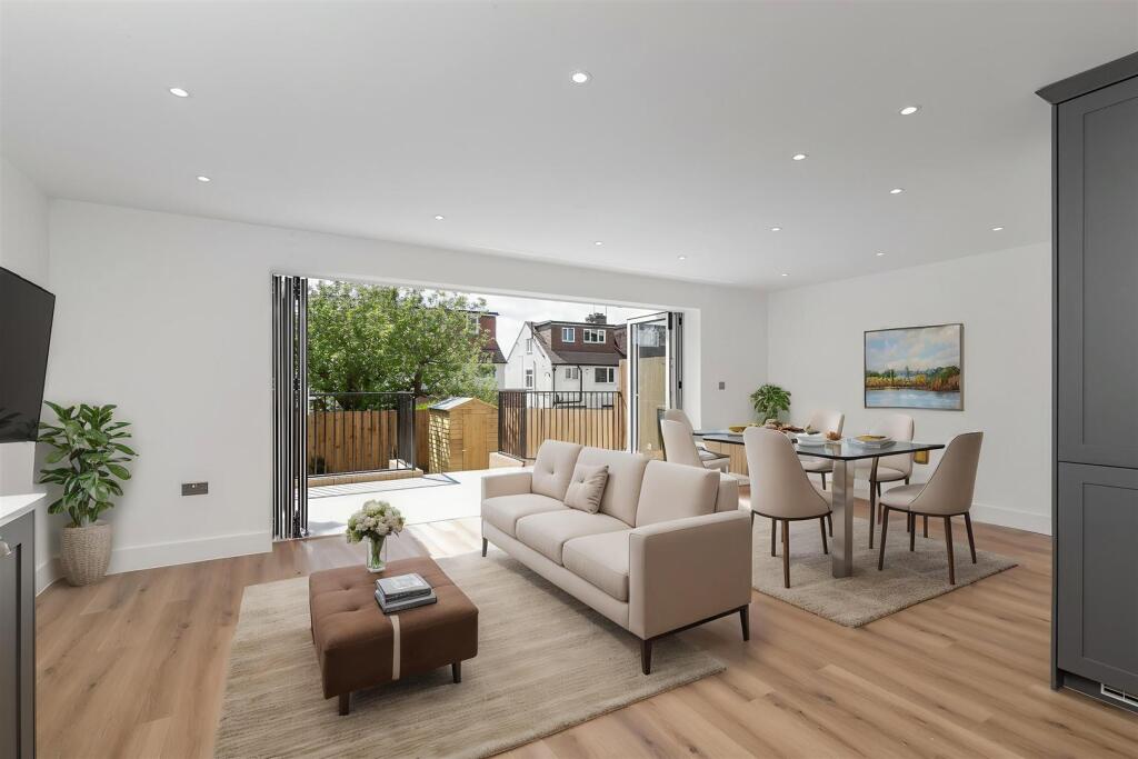 Additional image 4 of Birchmead Close, New Greens, St. Albans