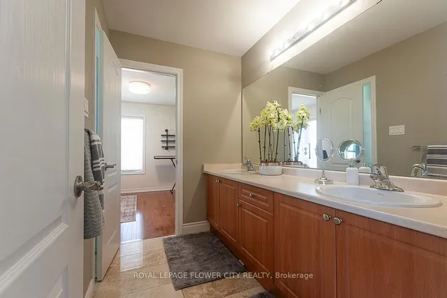 Additional image 43 of 2 Yellow Avens Blvd