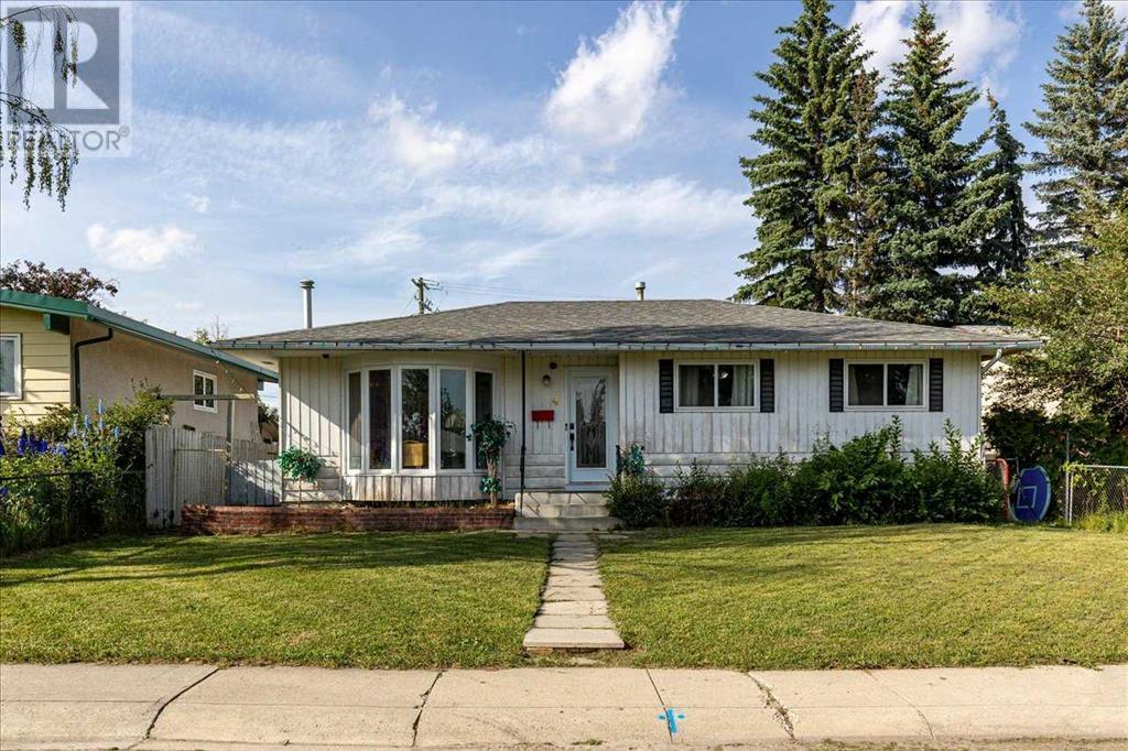 4 Harvey Place SW|Calgary, Alberta T2V3A5