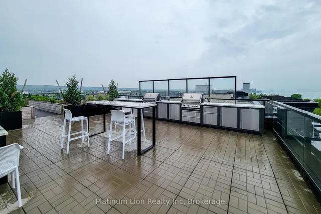 Additional image 31 of 600 North Service Rd Unit 218