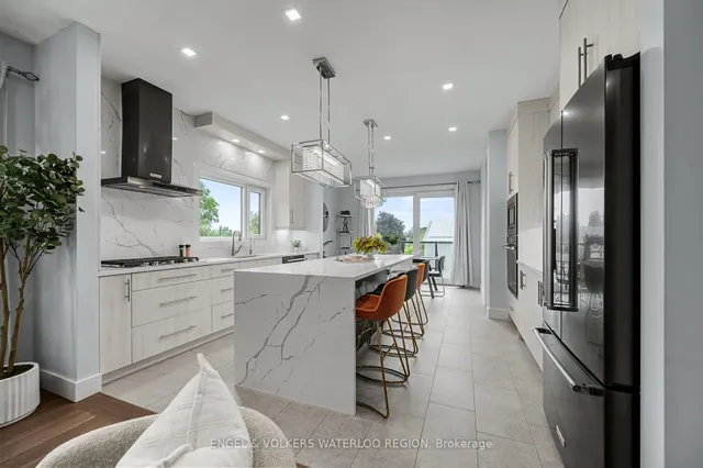 Additional image 11 of 24 Sylvia St