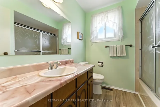 Additional image 22 of 23 Blue Anchor Tr