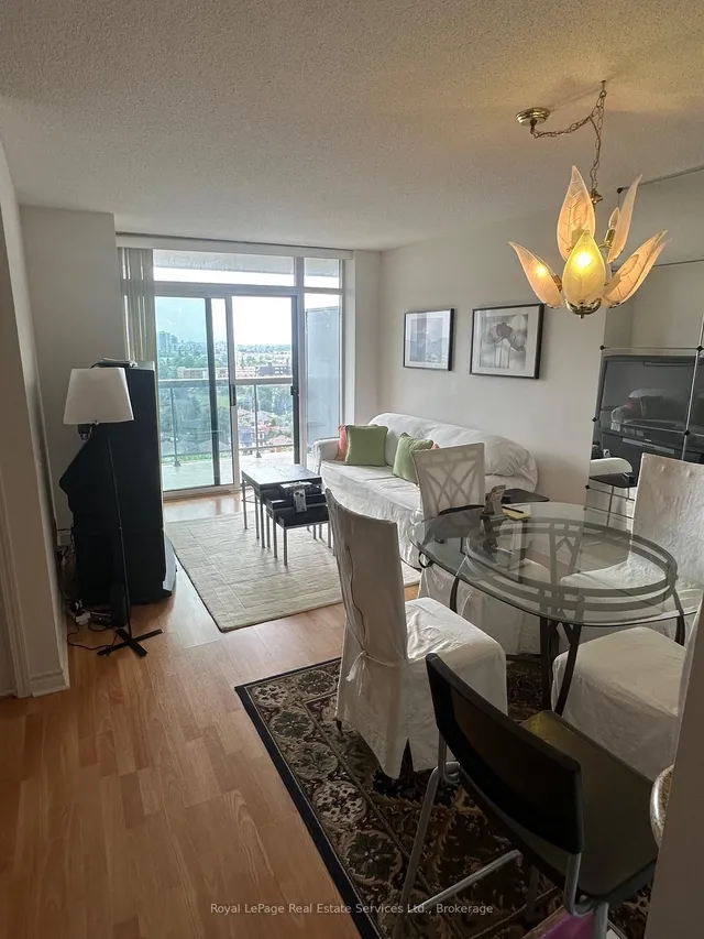 Additional image 13 of 18 Mondeo Dr Unit 1239