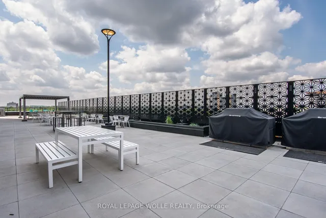 Additional image 43 of 1601 Charles St Unit 1601