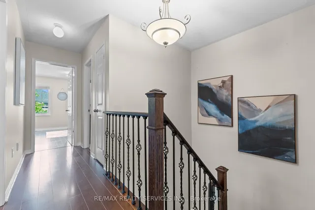 Additional image 39 of 8 Capistro St