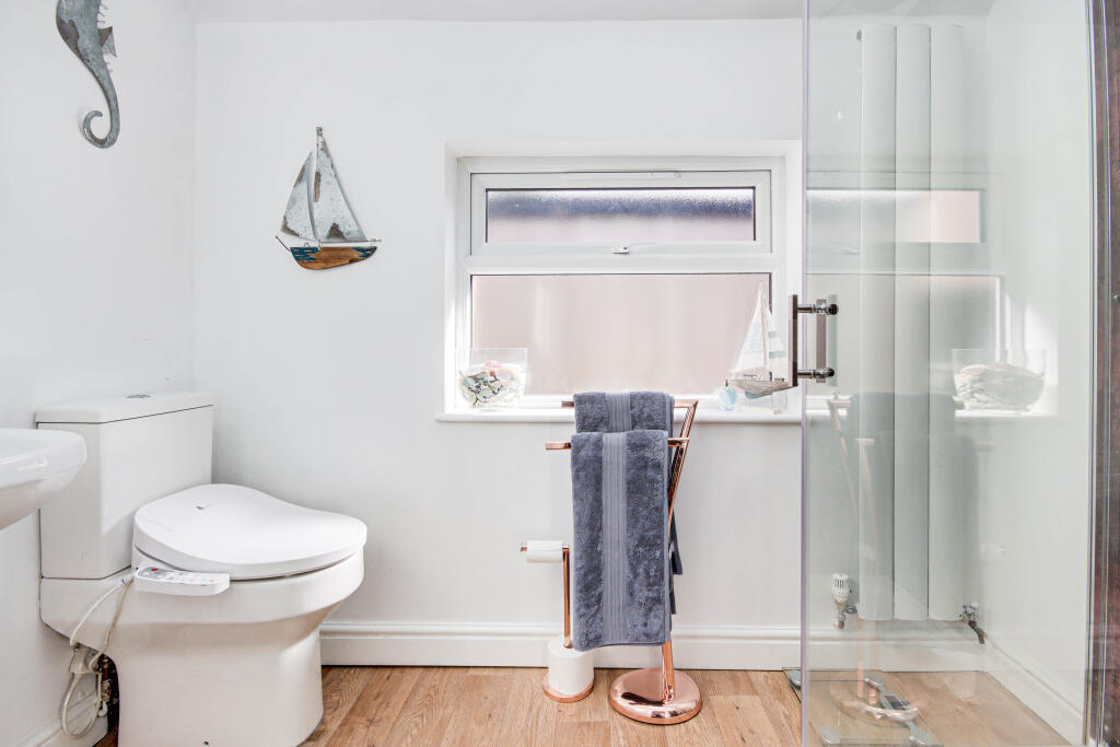 Additional image 14 of Cheverells Close, Markyate, Hertfordshire, AL3