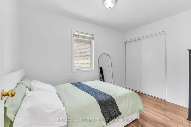 Additional image 35 of 144 Crystalview Cres