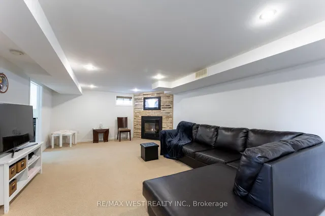 Additional image 20 of 44 Fidelia Cres