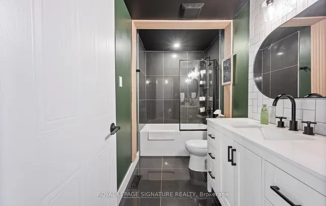 Additional image 21 of 737 Fairway Crt