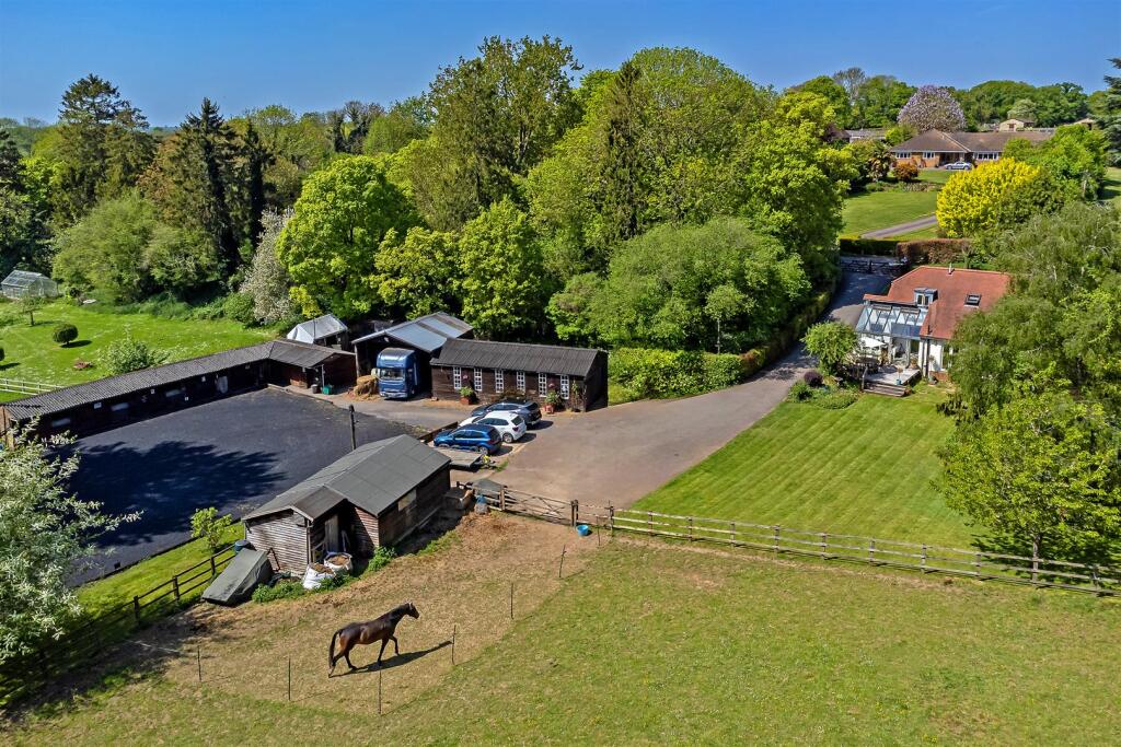 Additional image 40 of Reynards Road, Welwyn