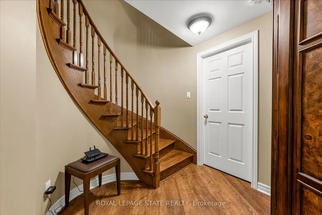 Additional image 30 of 29 Gaines Ave